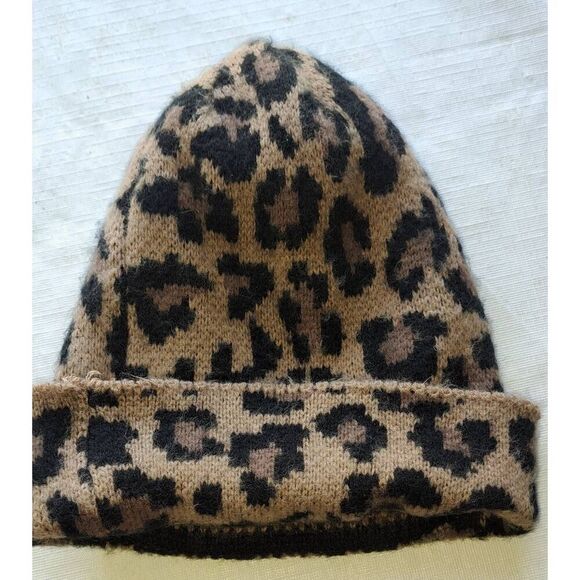 Juicy Couture Leporard Print Beanie - Picture 3 of 4
